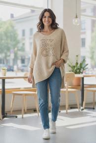 KUL OVERSIZE GENSER MED VHALS OG KULT PRINT I FRONT. BEIGE